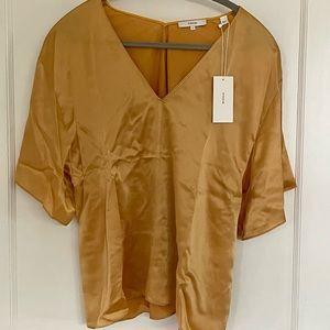 Vince. Gold Silk top size Small